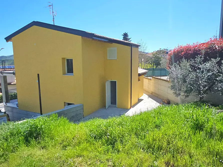 Immagine 20 di Appartamento in vendita  in Piano Grande a Ancarano