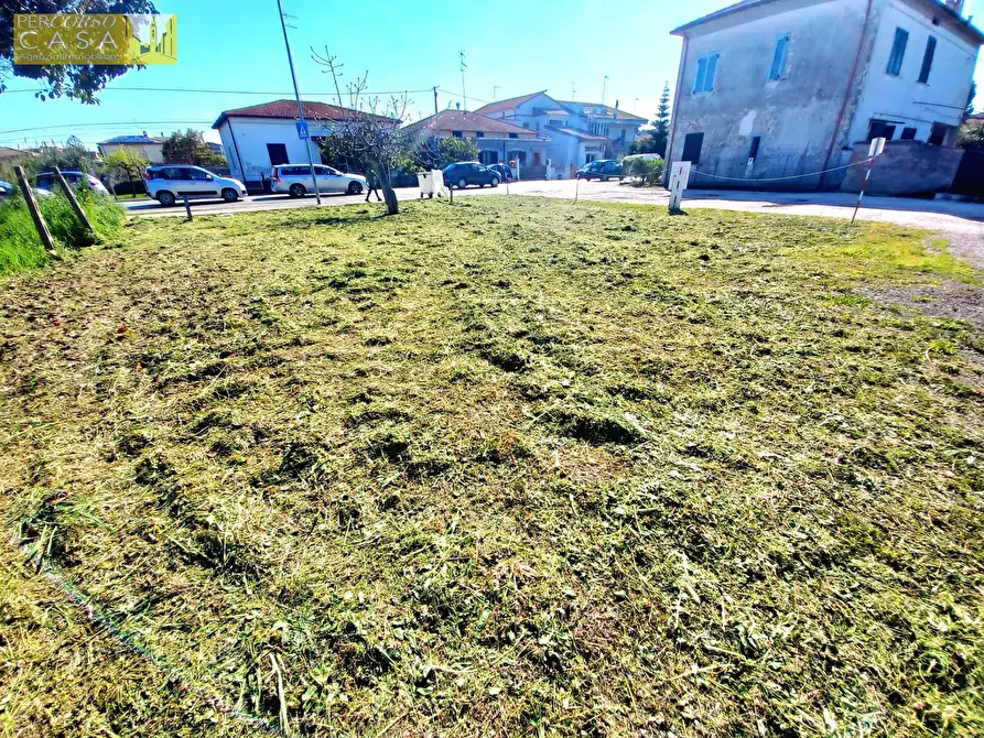 Immagine 6 di Terreno residenziale in vendita  in Via Galileo Galilei a Giulianova