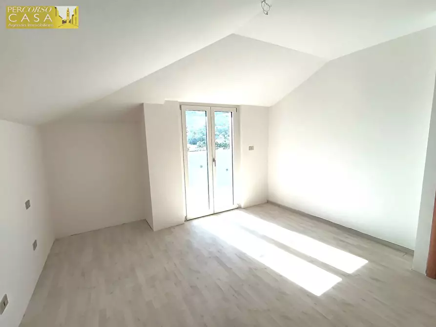 Immagine 14 di Appartamento in vendita  in Via Cona 77 a Teramo