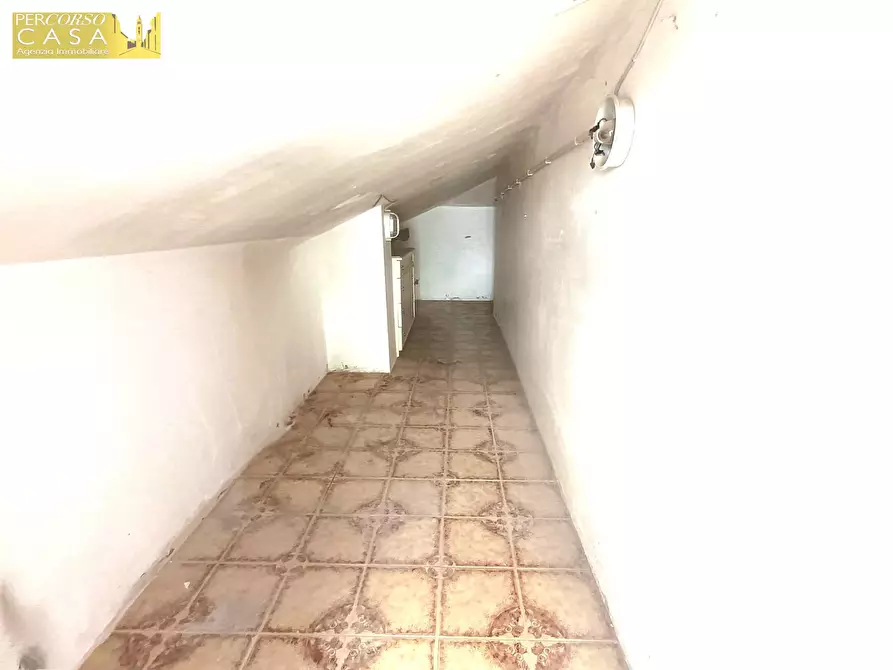 Immagine 17 di Appartamento in vendita  in Via Cona 77 a Teramo