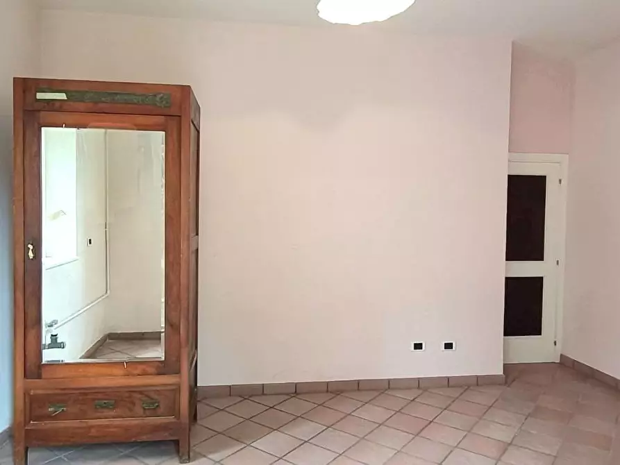 Immagine 7 di Villa in vendita  in CAMPOVALANO a Campli