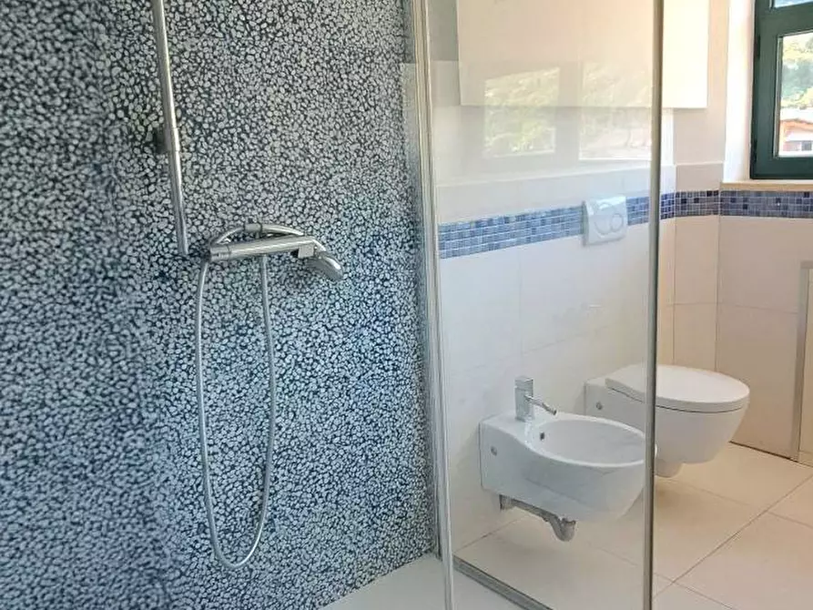 Immagine 8 di Appartamento in vendita  in Via De Dominicis a Montorio Al Vomano