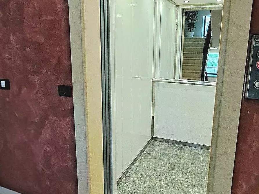 Immagine 13 di Appartamento in vendita  in Via De Dominicis a Montorio Al Vomano