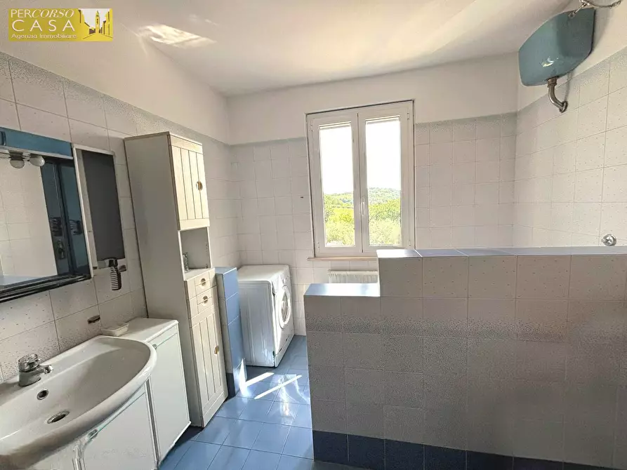 Immagine 10 di Casa indipendente in vendita  in Via Margherita Paduli a Tossicia