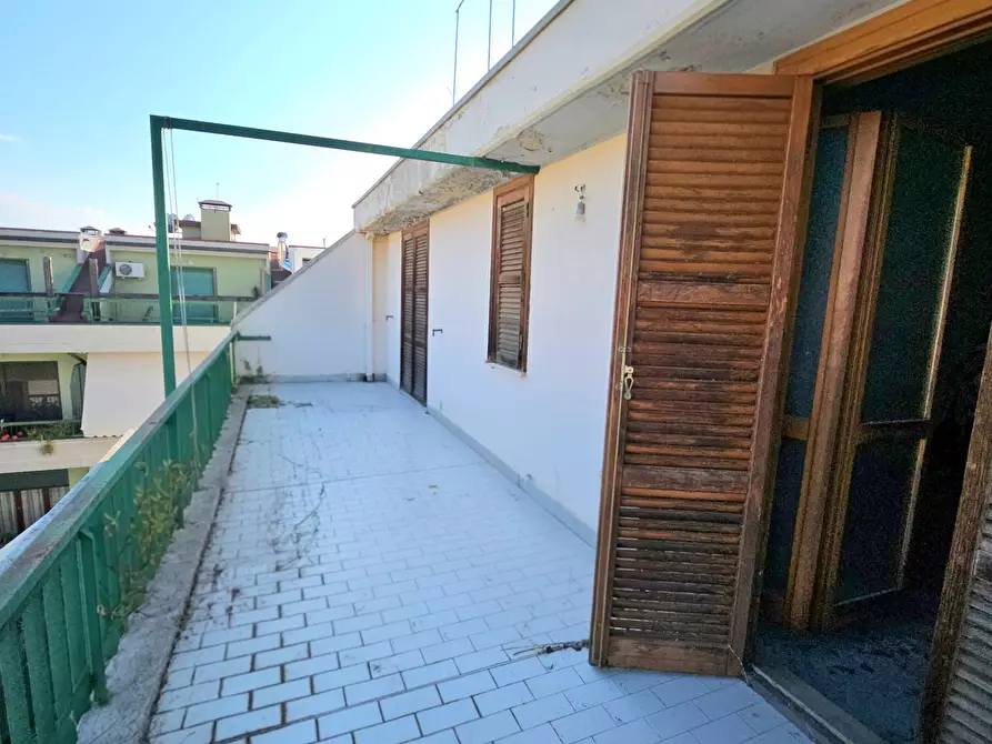 Immagine 2 di Appartamento in vendita  in VIA GALILEI a Teramo