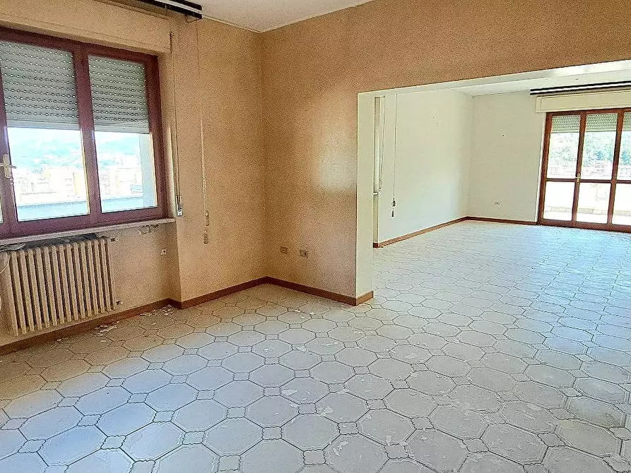 Immagine 8 di Attico in vendita  in LARGO ROSCIANO a Montorio Al Vomano