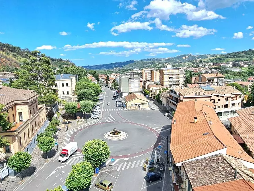 Immagine 15 di Attico in vendita  in LARGO ROSCIANO a Montorio Al Vomano