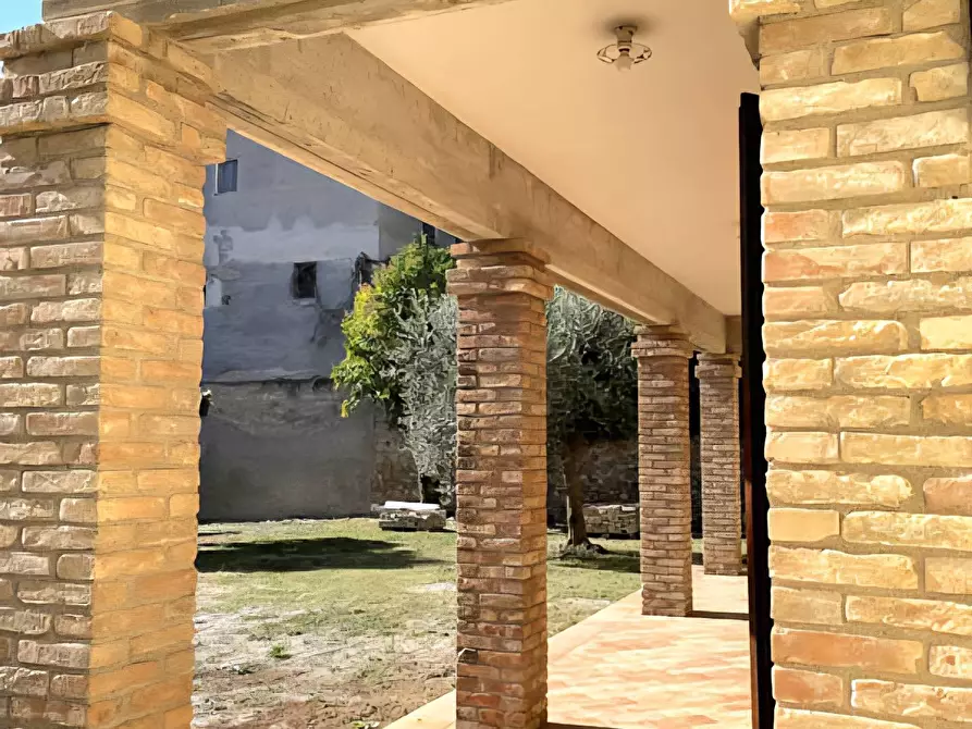 Immagine 19 di Villa in vendita  in Piazzetta del Sole a Teramo