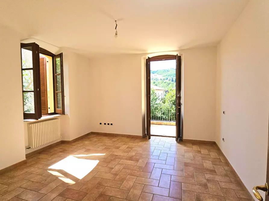 Immagine 7 di Villa in vendita  in Piazzetta del Sole a Teramo