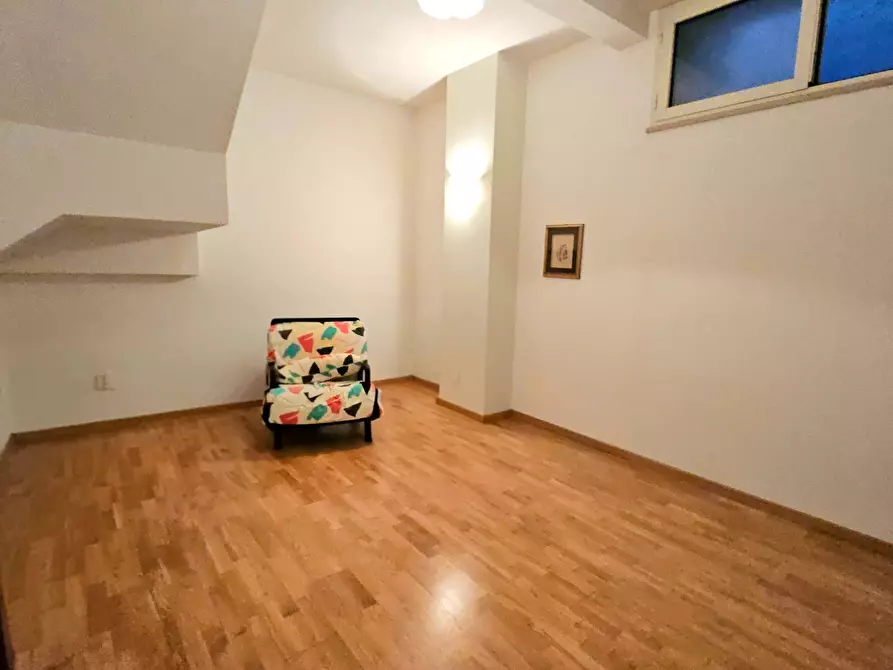 Immagine 12 di Appartamento in vendita  in VIA BARNABEI a Teramo