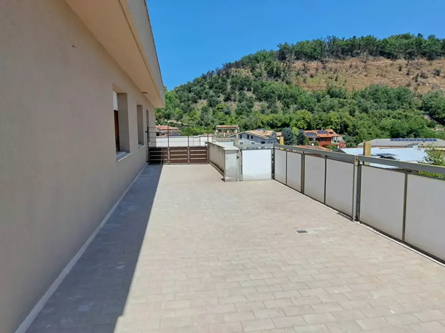 Immagine 5 di Attico in vendita  in LARGO ROSCIANO a Montorio Al Vomano