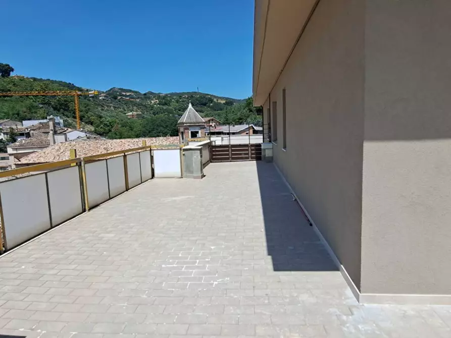 Immagine 19 di Attico in vendita  in LARGO ROSCIANO a Montorio Al Vomano