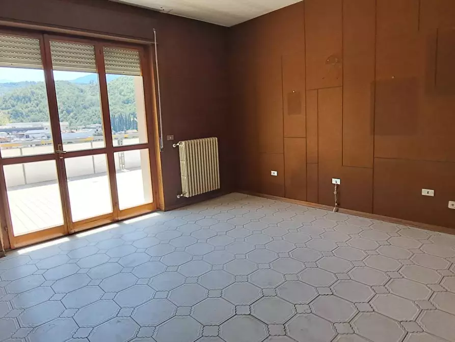 Immagine 22 di Attico in vendita  in LARGO ROSCIANO a Montorio Al Vomano