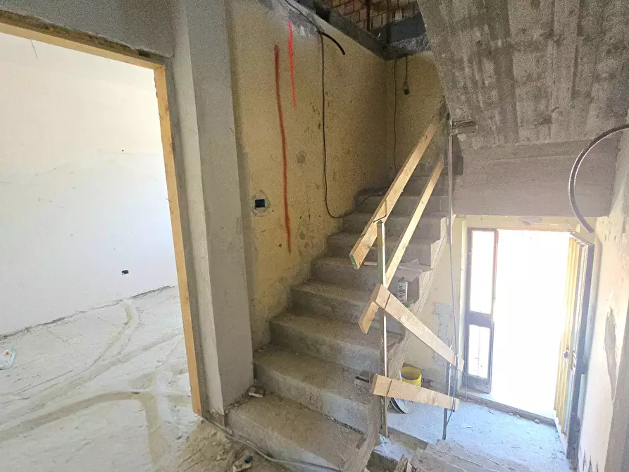 Immagine 18 di Casa indipendente in vendita  2 a Teramo