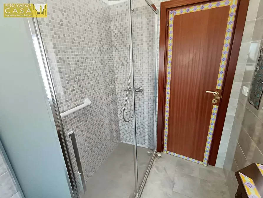 Immagine 16 di Appartamento in vendita  in Viale Cavour a Teramo