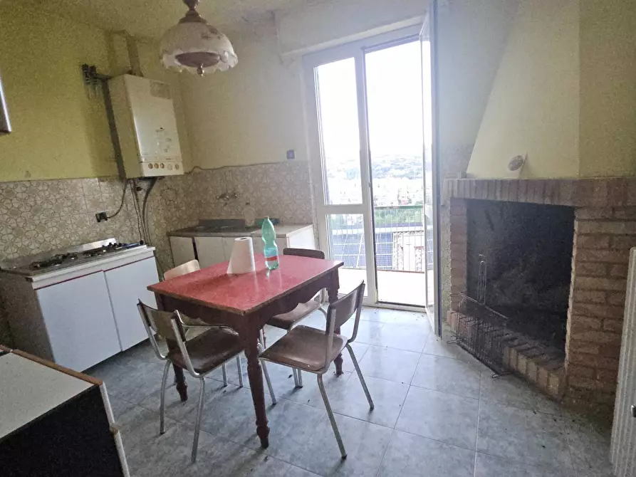 Immagine 4 di Casa indipendente in vendita  in Contrada De Contro - 1 Km dal centro a Teramo