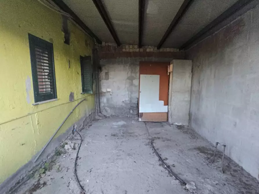 Immagine 21 di Casa indipendente in vendita  in Contrada De Contro - 1 Km dal centro a Teramo