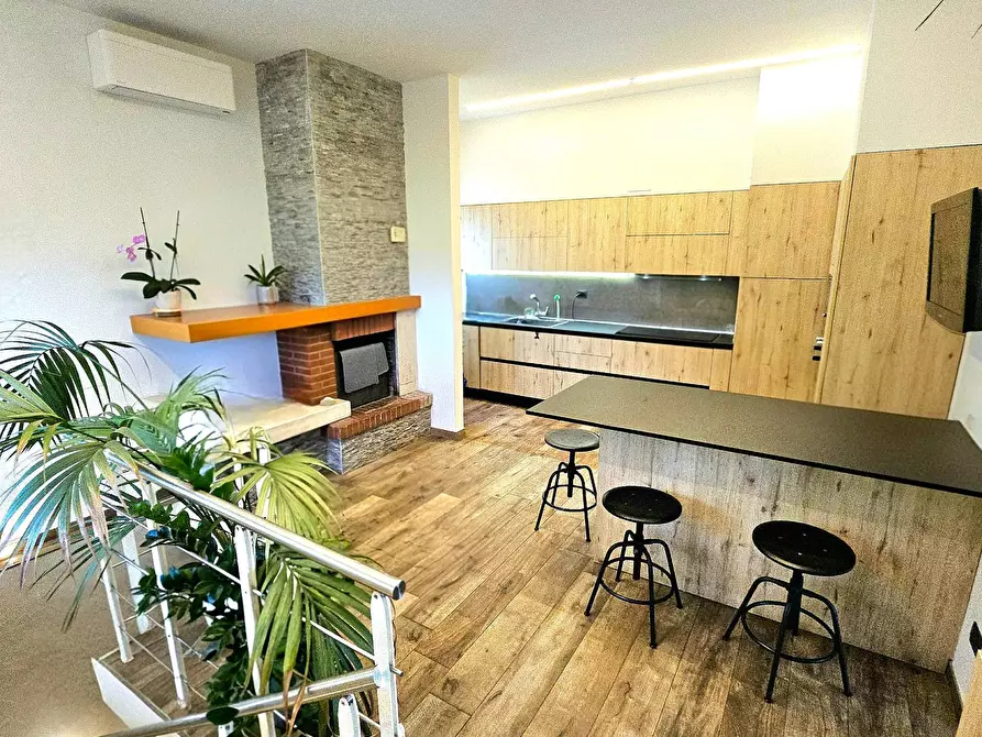 Immagine 13 di Villa in vendita  in C.da De Contro 1 km dal centro a Teramo