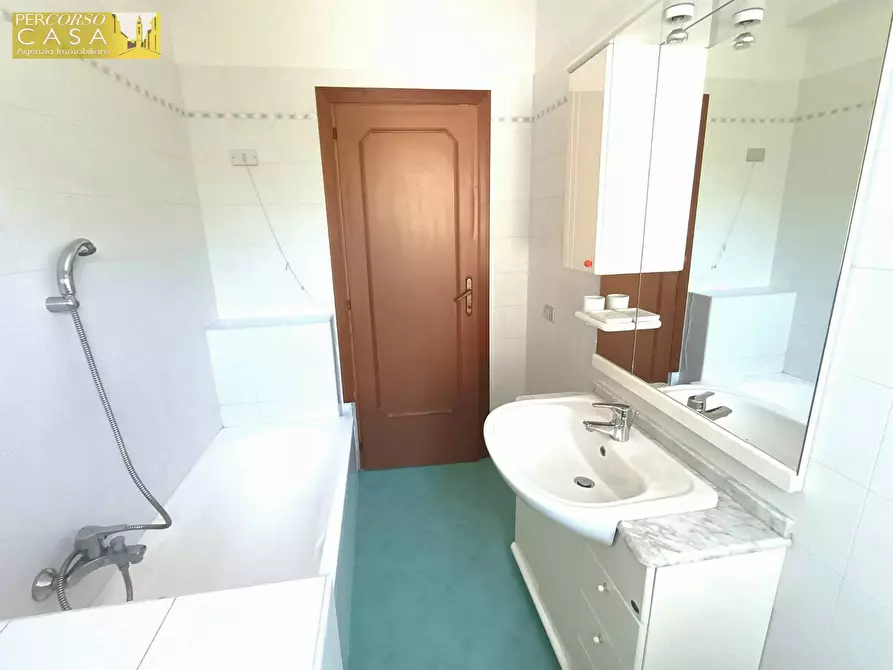 Immagine 11 di Appartamento in vendita  in Via Guido Rossa a Bellante