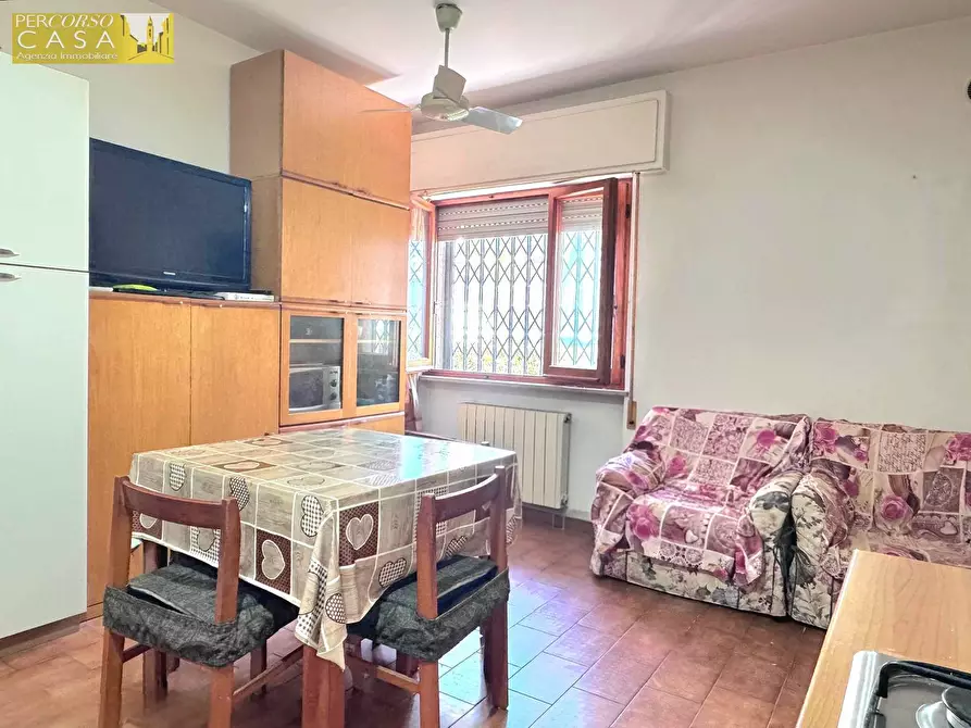 Immagine 2 di Appartamento in vendita  in VIA PASCOLI a Tortoreto