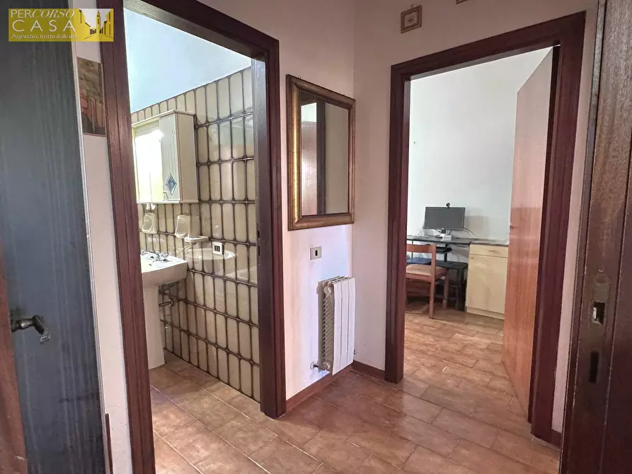 Immagine 12 di Appartamento in vendita  in VIA PASCOLI a Tortoreto