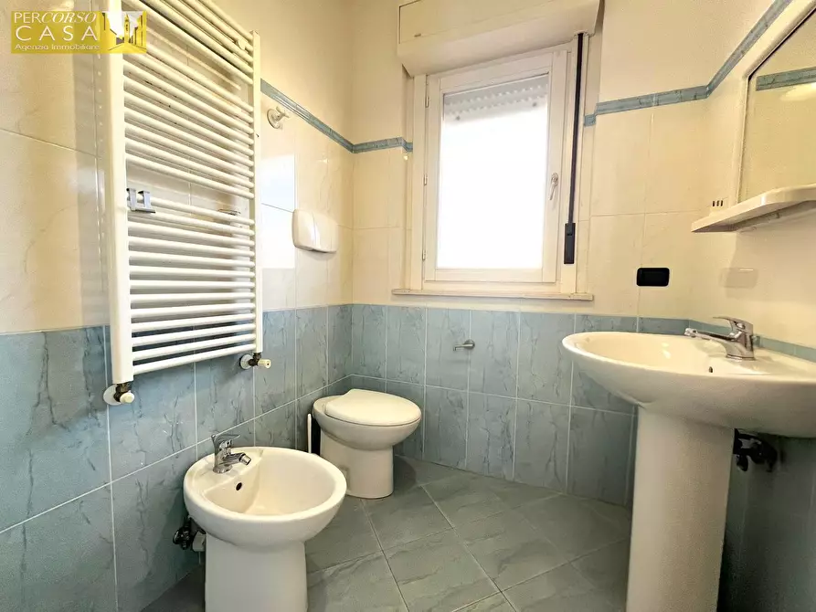 Immagine 9 di Appartamento in vendita  in VIA RAFFAELLO SANZIO a Tortoreto