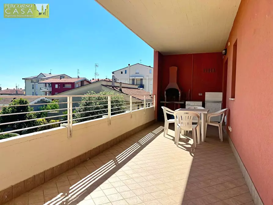 Immagine 9 di Appartamento in vendita  in VIA RAFFAELLO SANZIO a Tortoreto