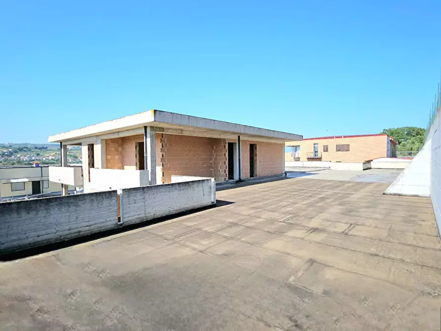 Immagine 13 di Capannone industriale in vendita  in Via del Commercio a Bellante