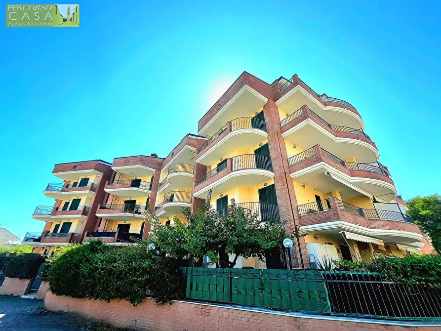 Immagine 18 di Appartamento in vendita  in VIA SPATARO a Tortoreto