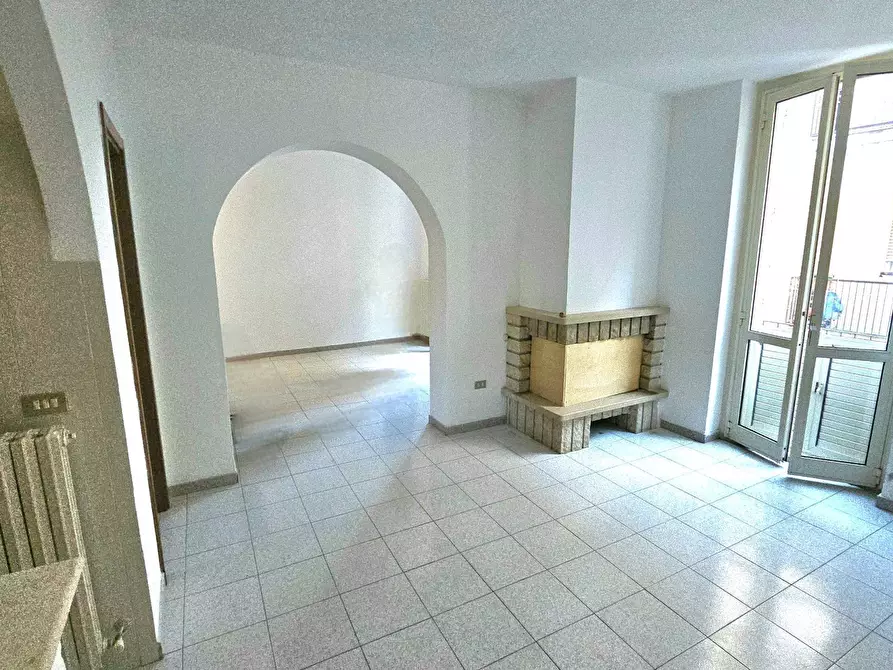 Immagine 2 di Appartamento in vendita  in VIA CESARE BATTISTI 20 a Teramo