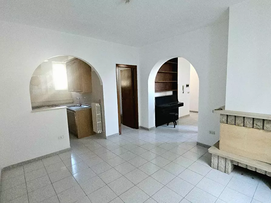 Immagine 3 di Appartamento in vendita  in VIA CESARE BATTISTI 20 a Teramo