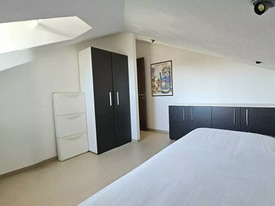 Immagine 10 di Attico in vendita  a Teramo