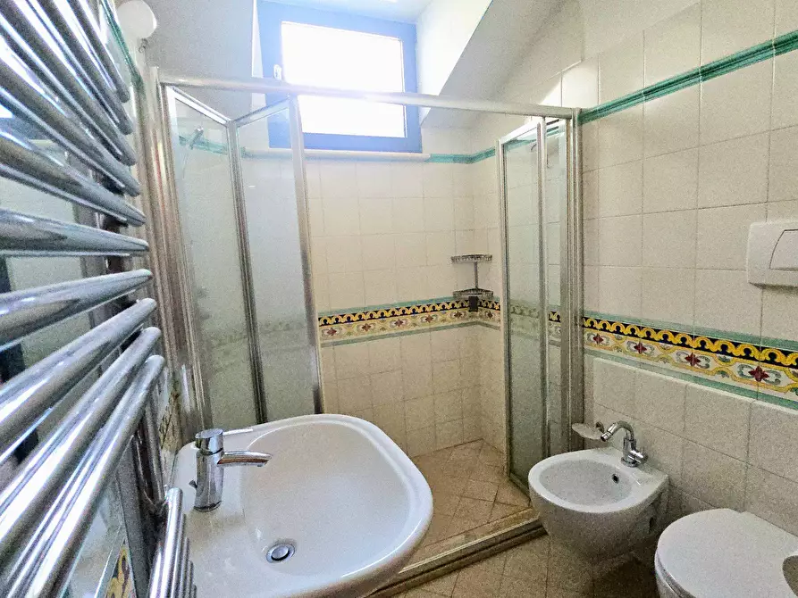 Immagine 13 di Attico in vendita  a Teramo