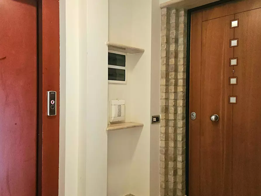 Immagine 26 di Attico in vendita  a Teramo