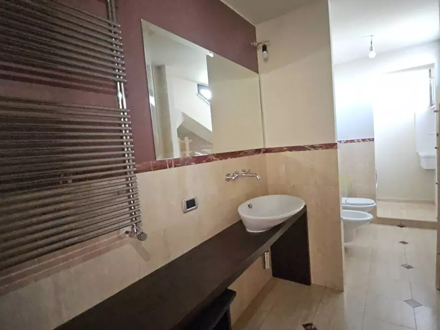 Immagine 11 di Attico in vendita  a Teramo