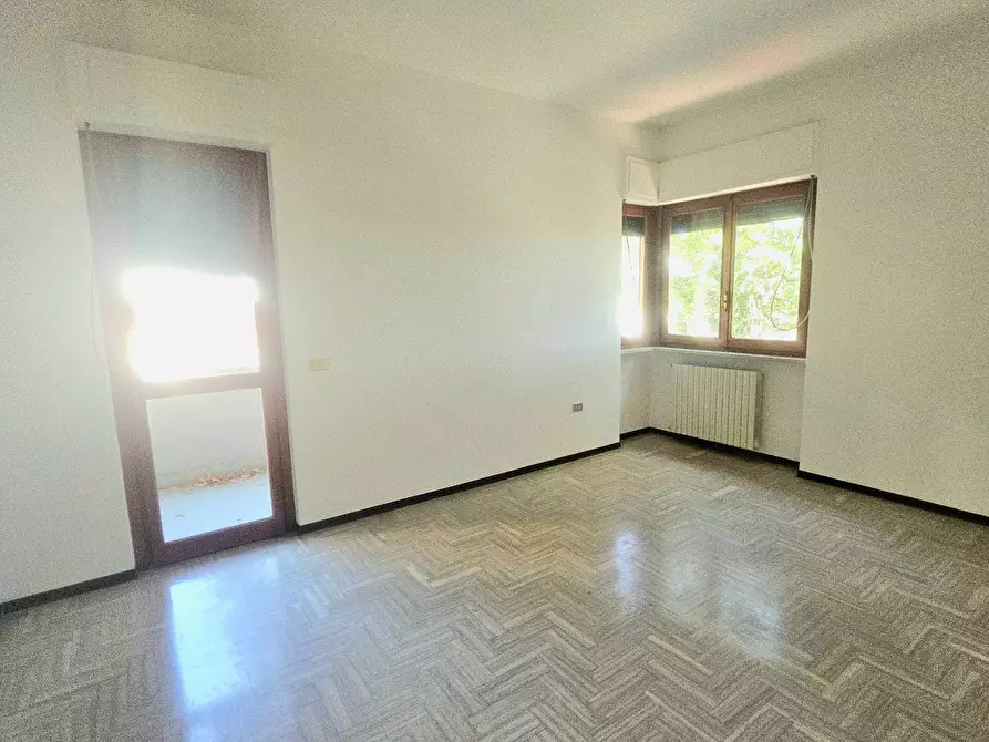 Immagine 8 di Appartamento in vendita  in VIALE CAVOUR a Teramo