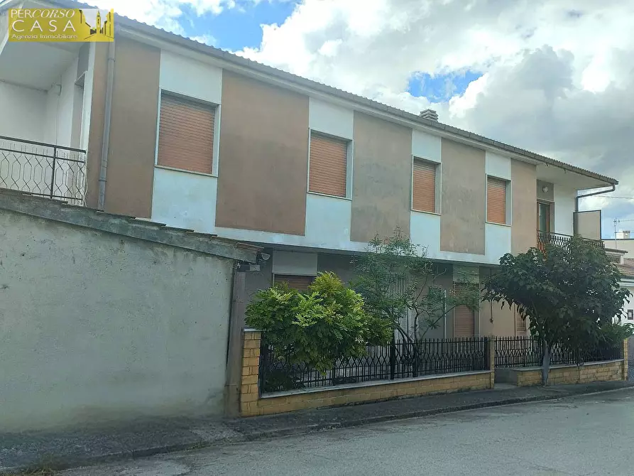 Immagine 3 di Casa indipendente in vendita  in C.da Colledonico 40 a Montorio Al Vomano