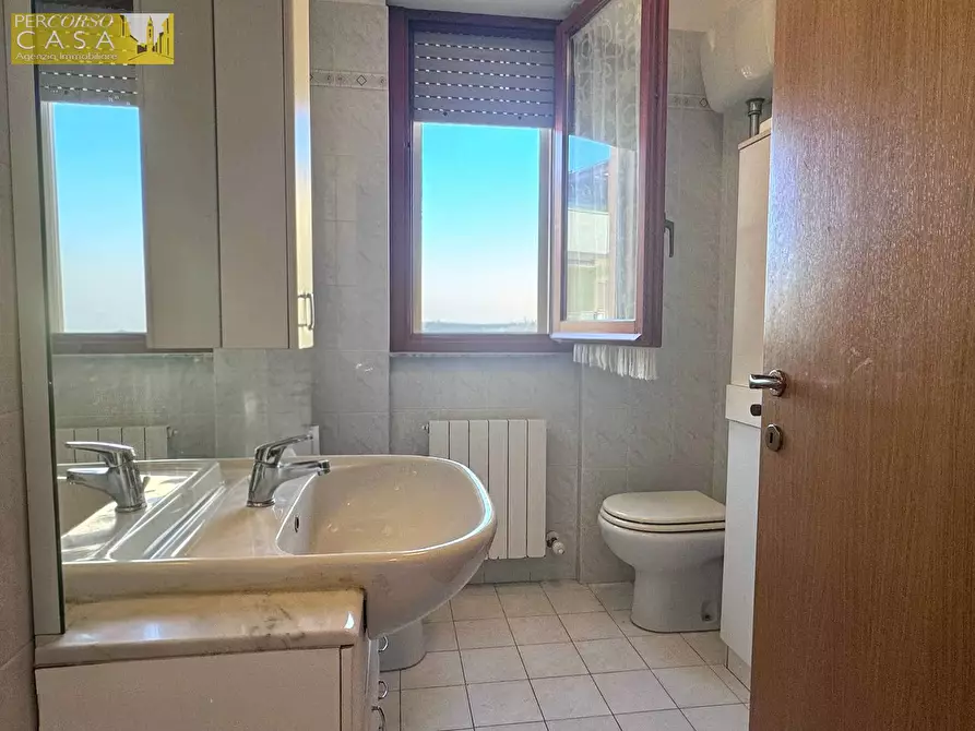 Immagine 12 di Appartamento in vendita  in LUNGOMARE SIRENA - PRIMA FILA - FRONTE MARE a Tortoreto