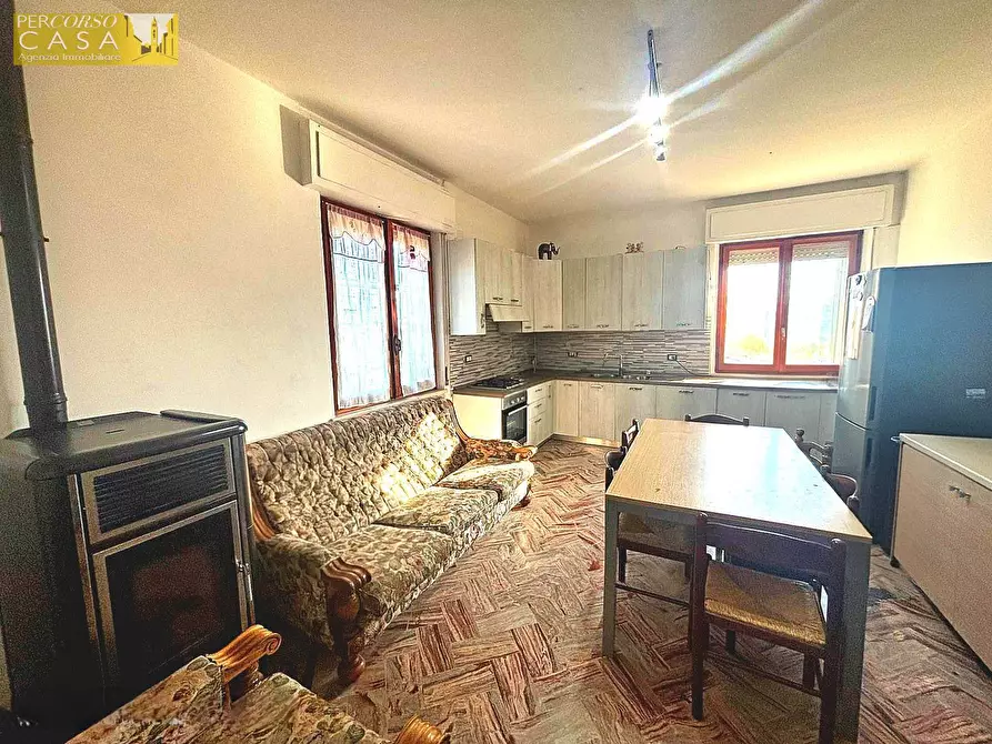 Immagine 10 di Casa semindipendente in vendita  in Alto a Teramo