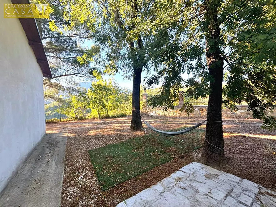 Immagine 4 di Casa semindipendente in vendita  in Alto a Teramo