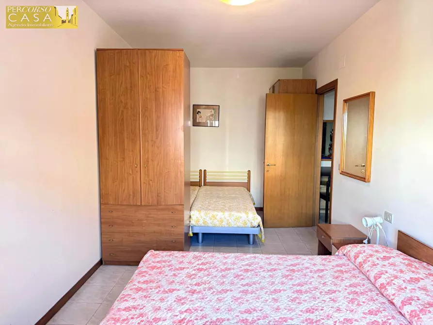 Immagine 7 di Appartamento in vendita  in LUNGOMARE SIRENA - PRIMA FILA FRONTEMARE a Tortoreto