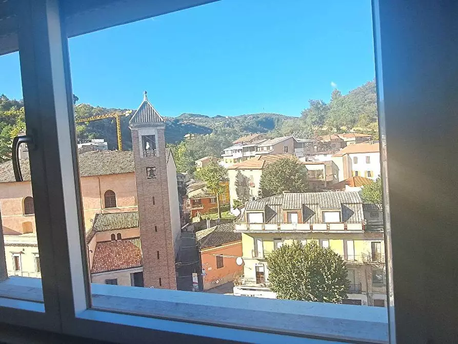 Immagine 9 di Appartamento in vendita  in Largo Rosciano a Montorio Al Vomano