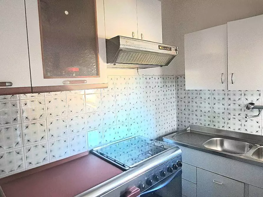 Immagine 8 di Appartamento in vendita  in Largo Rosciano a Montorio Al Vomano