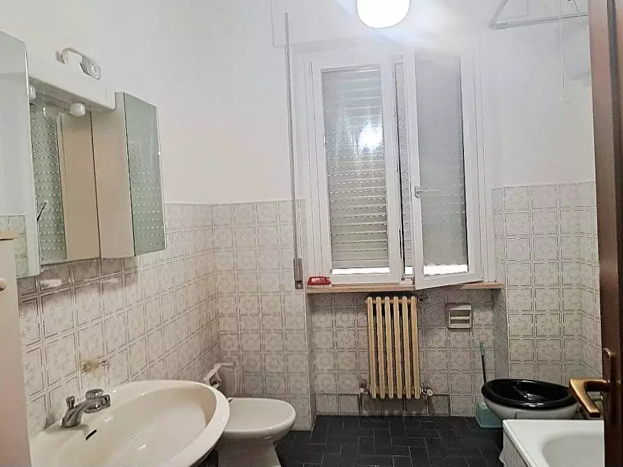 Immagine 14 di Appartamento in vendita  in Largo Rosciano a Montorio Al Vomano