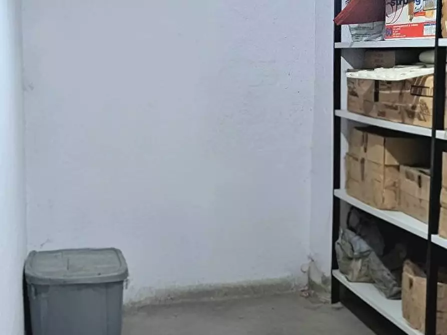 Immagine 17 di Appartamento in vendita  in Largo Rosciano a Montorio Al Vomano