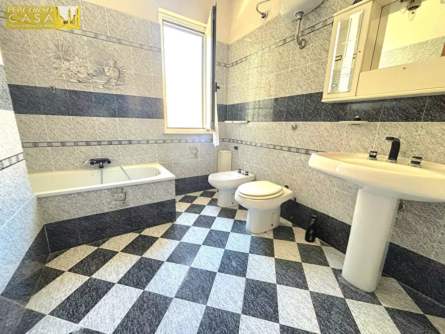 Immagine 16 di Villetta a schiera in vendita  in Via De Briitis a Campli