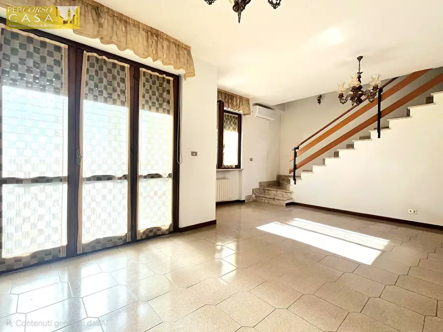 Immagine 4 di Villetta a schiera in vendita  in Via Rossini a Sant'omero