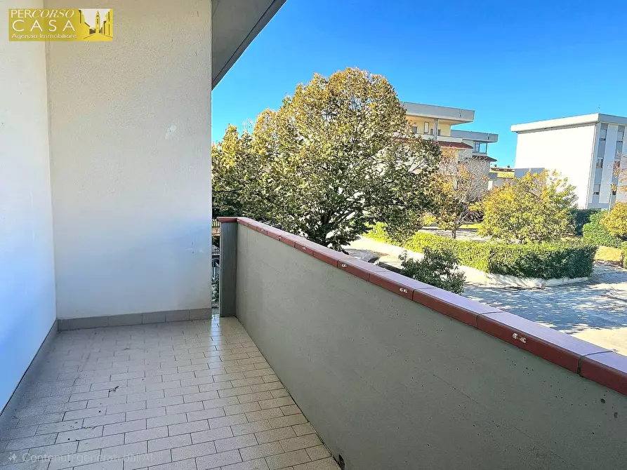 Immagine 16 di Villetta a schiera in vendita  in Via Rossini a Sant'omero