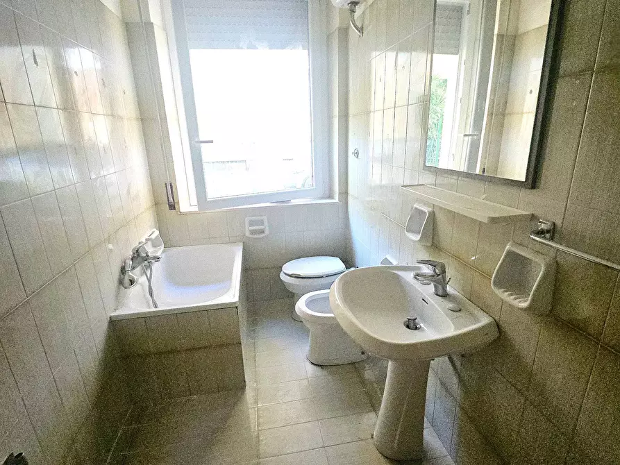 Immagine 9 di Appartamento in vendita  in Via Urbani a Teramo