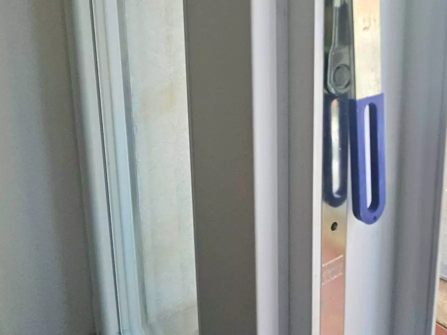 Immagine 11 di Appartamento in vendita  in Via Urbani a Teramo